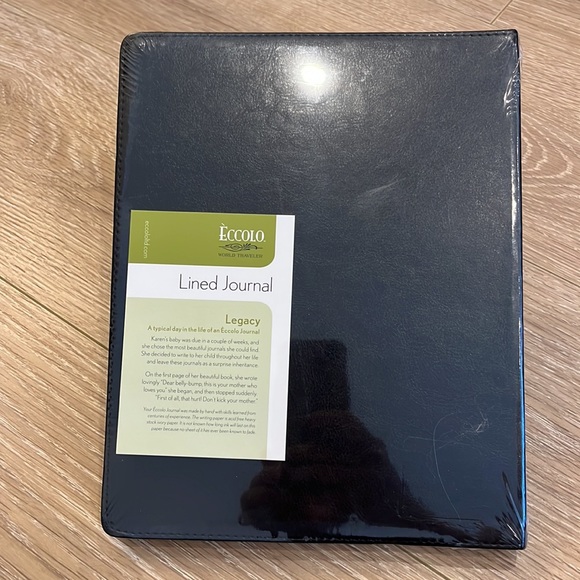 Eccolo Lined Journal - 8in x 10in - Picture 2 of 3